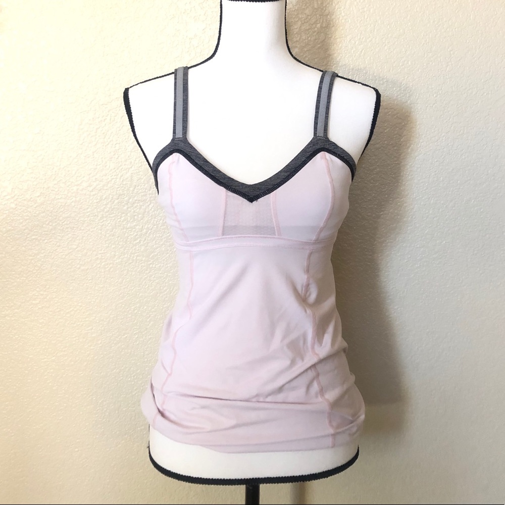 Lululemon light up bra tank soft pink Size 6